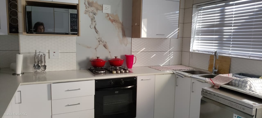 To Let 3 Bedroom Property for Rent in Fountains Estate Eastern Cape